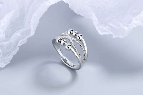 INF Anti-stressring med pärlor Silver S